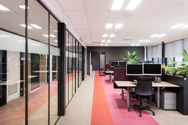 Kantoor ontwerp, kantoorinrichting, interieurontwerp, branding, huisstijl, Jolanda Vogels