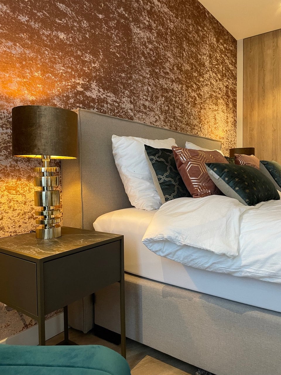 l0cntfmh-2e85k8t_orig